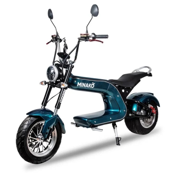 minako-italy-04-07-23-gmdv(1)-1000x1000